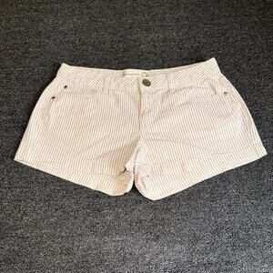 Inked & Faded Shorts Womens 6 Beige White Striped Pockets Boho Casual 2.5 Inseam